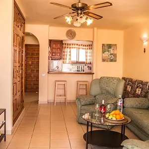 Paraiso Royal Apartment